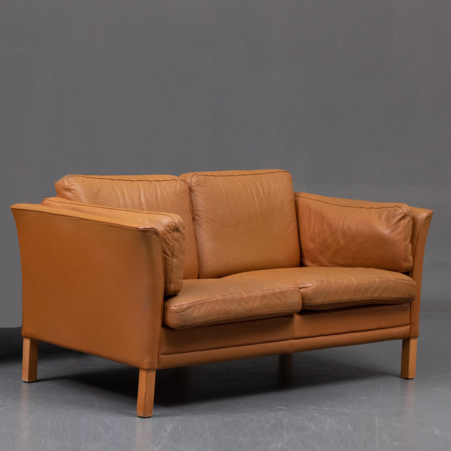 Mogens Hansen 'Model 2225' Sofa