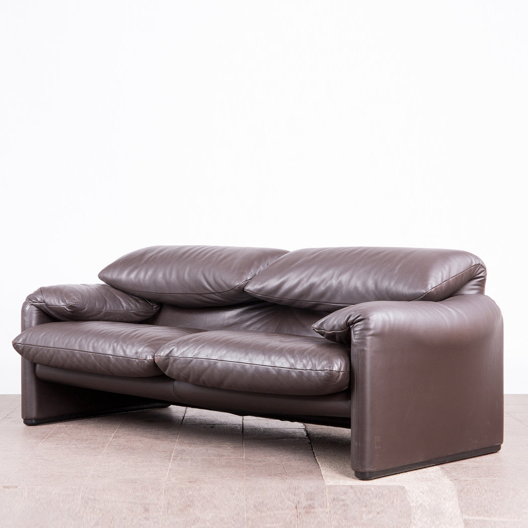 Vico Magistretti 'Maralunga' Sofa