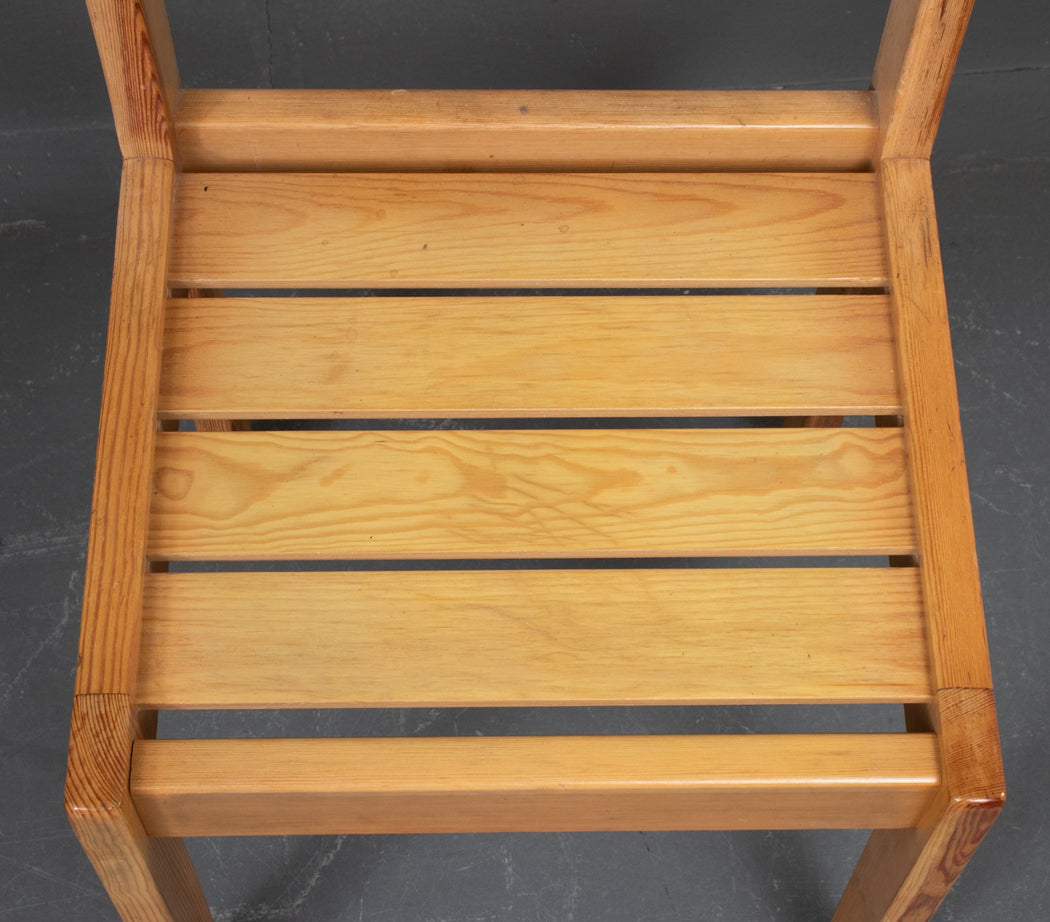 Danish 'Shaker' Dining Setting