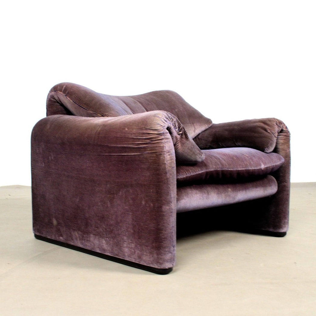 Vico Magistretti 'Maralunga' Chair