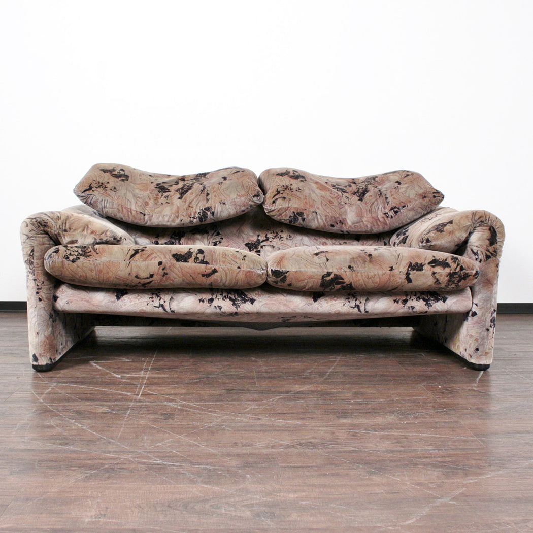 Vico Magistretti 'Maralunga' Sofa