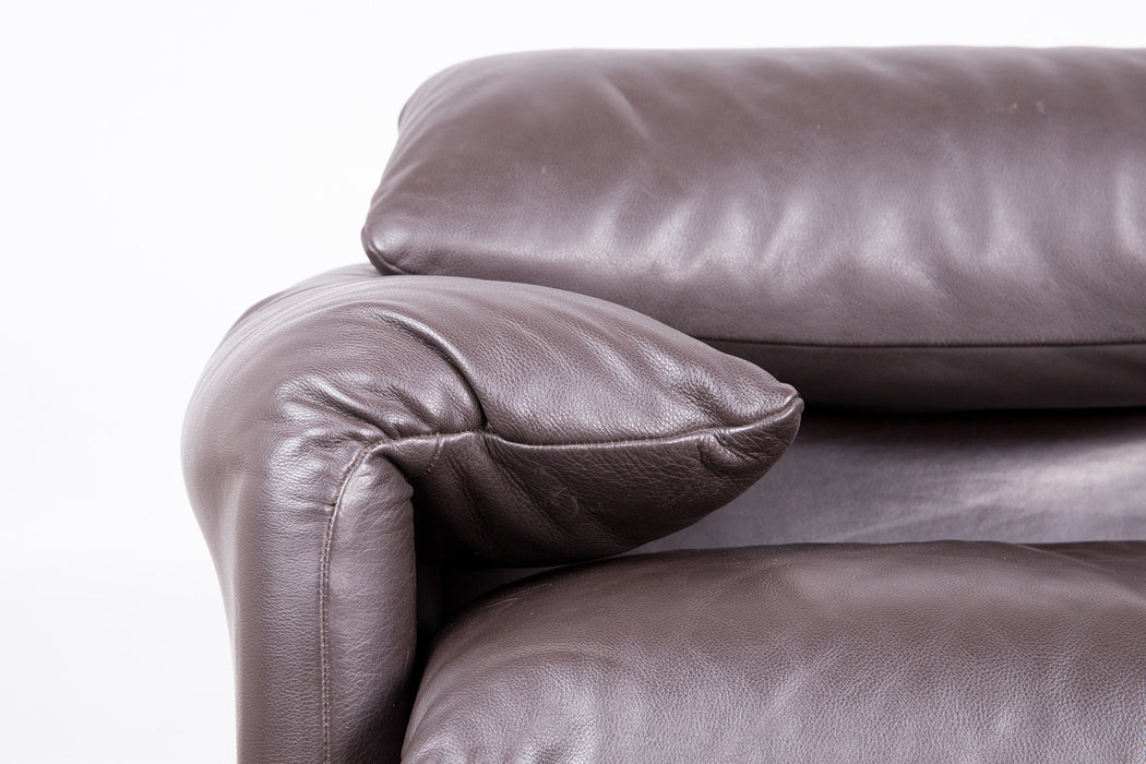 Vico Magistretti 'Maralunga' Sofa