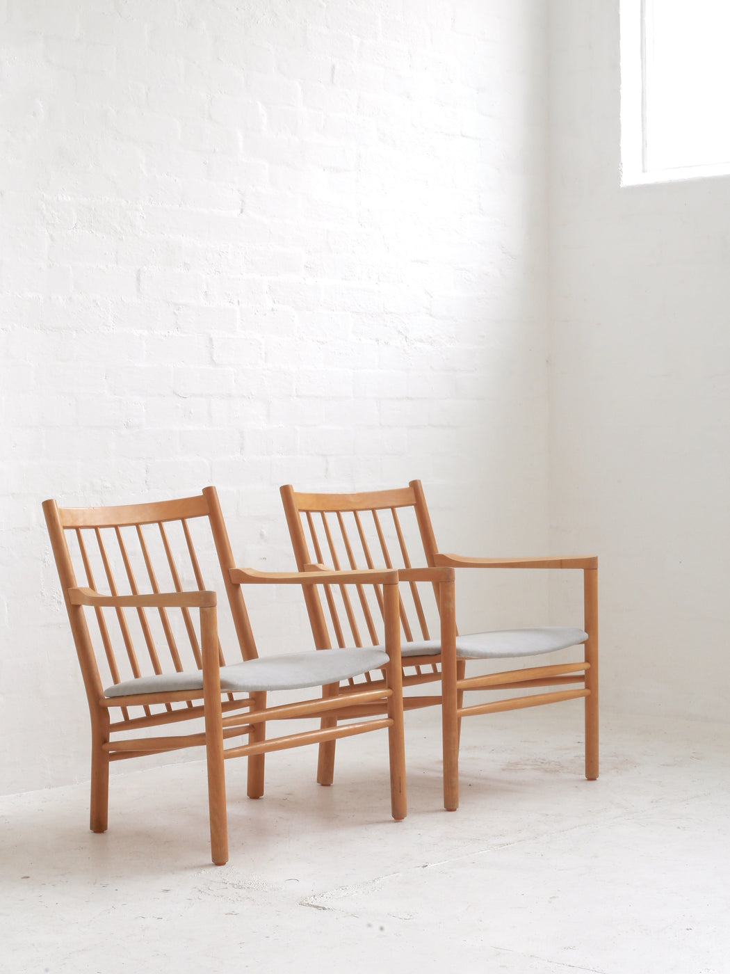 Erik Ole Jørgensen 'Model J147' Chairs
