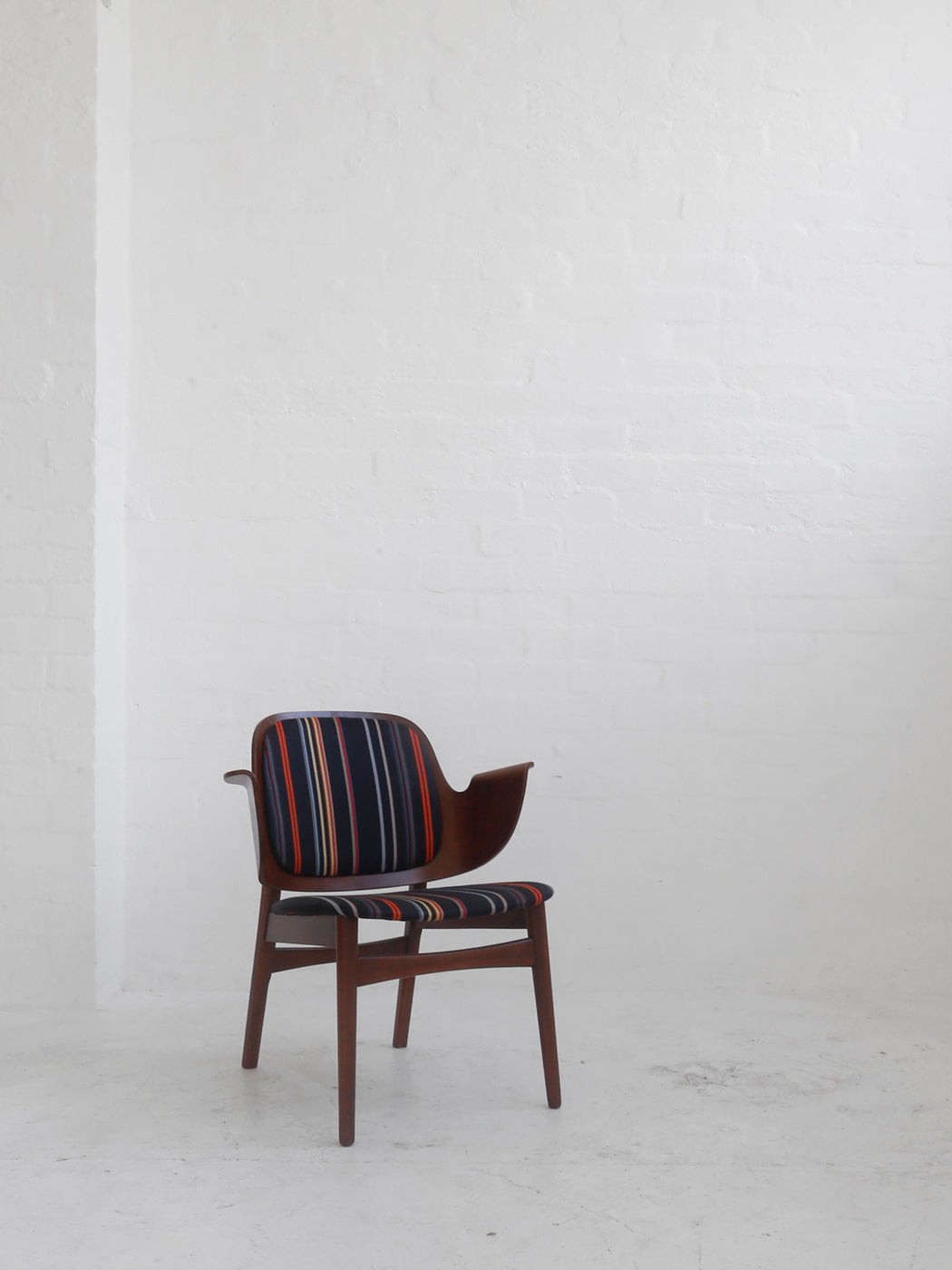 Hans Olsen 'Model 107' Shell Chair