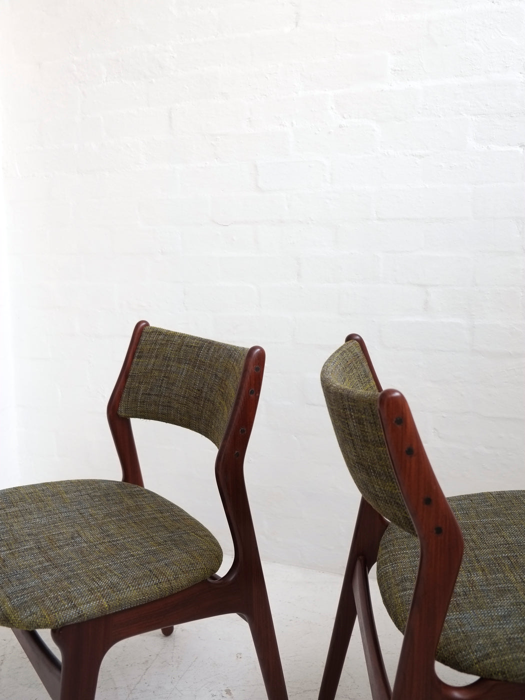 Erik Buch 'Model 1628' Chairs