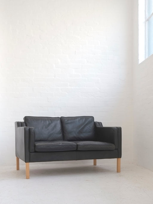 Stouby 'Eva' Leather Sofa