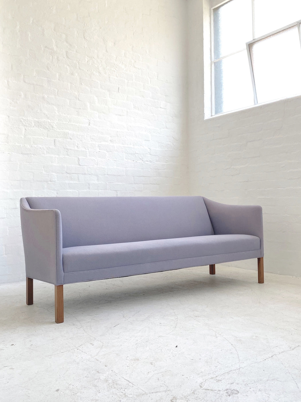 Ejnar Larsen 'Slotsholm' Sofa