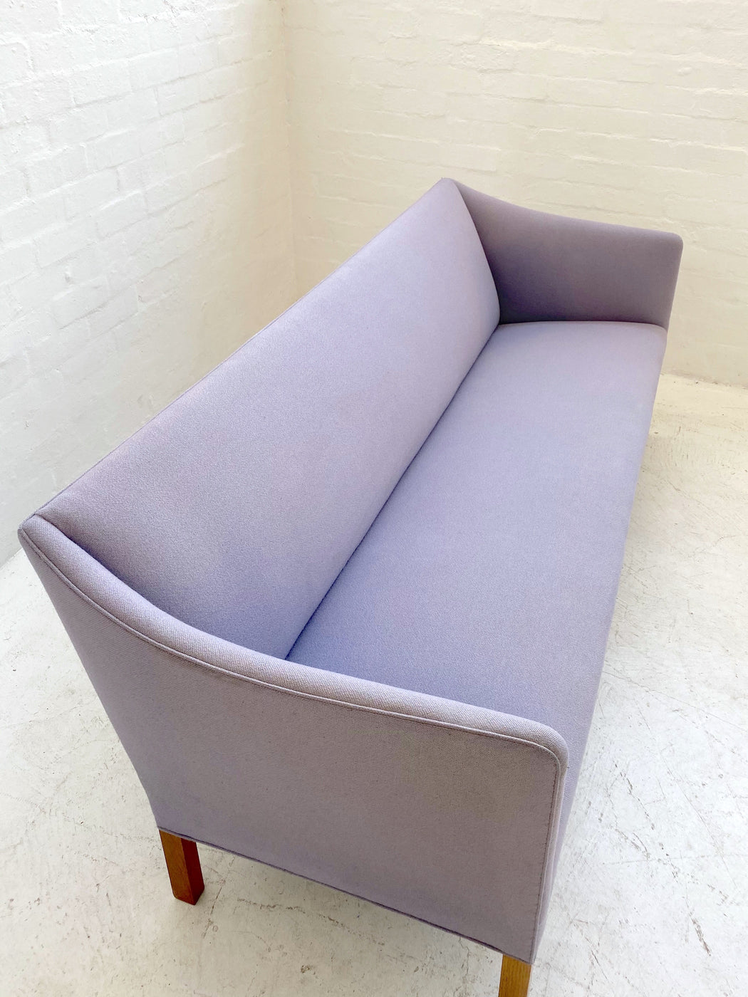 Ejnar Larsen 'Slotsholm' Sofa