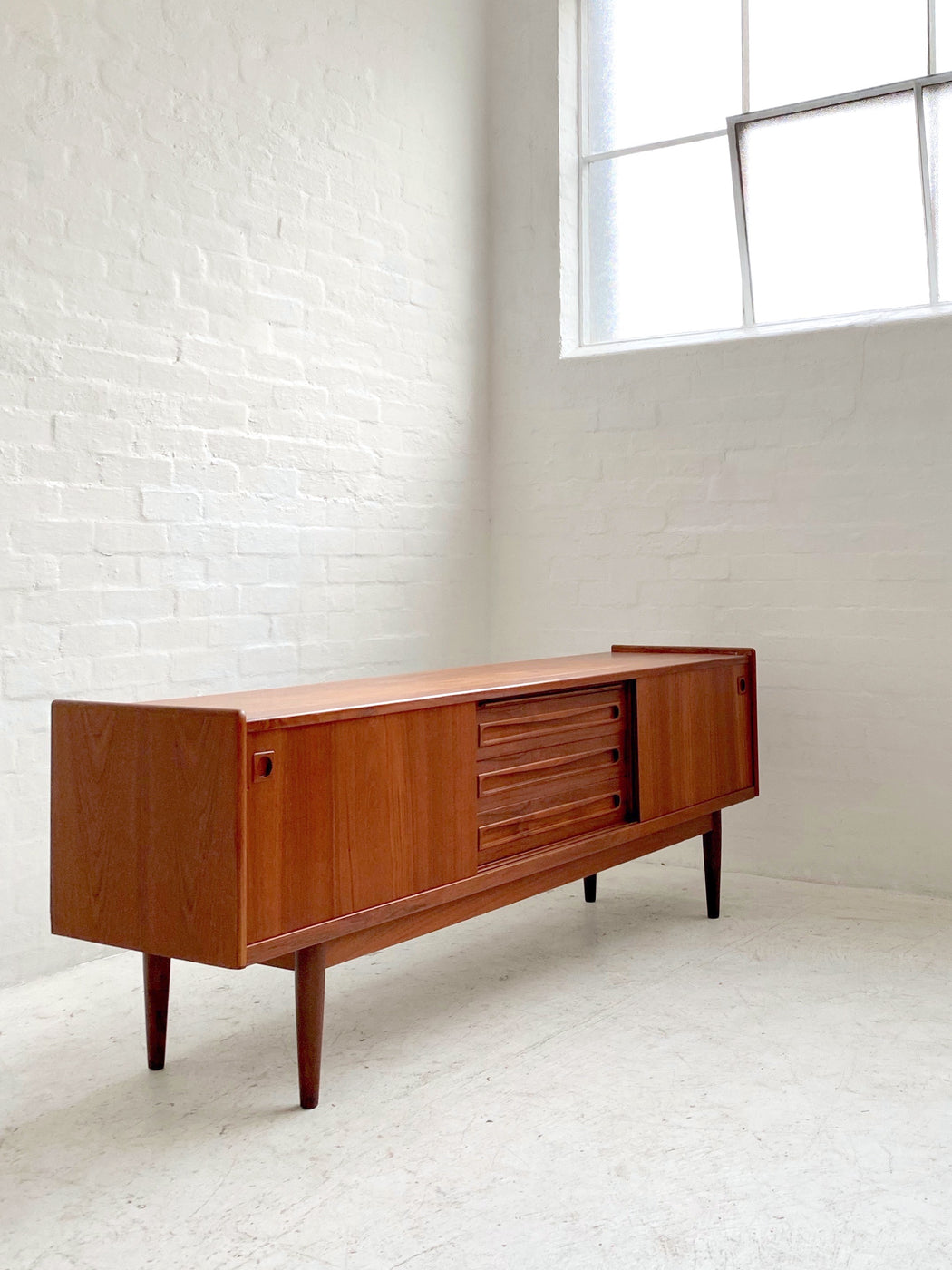 Johannes Andersen Sideboard