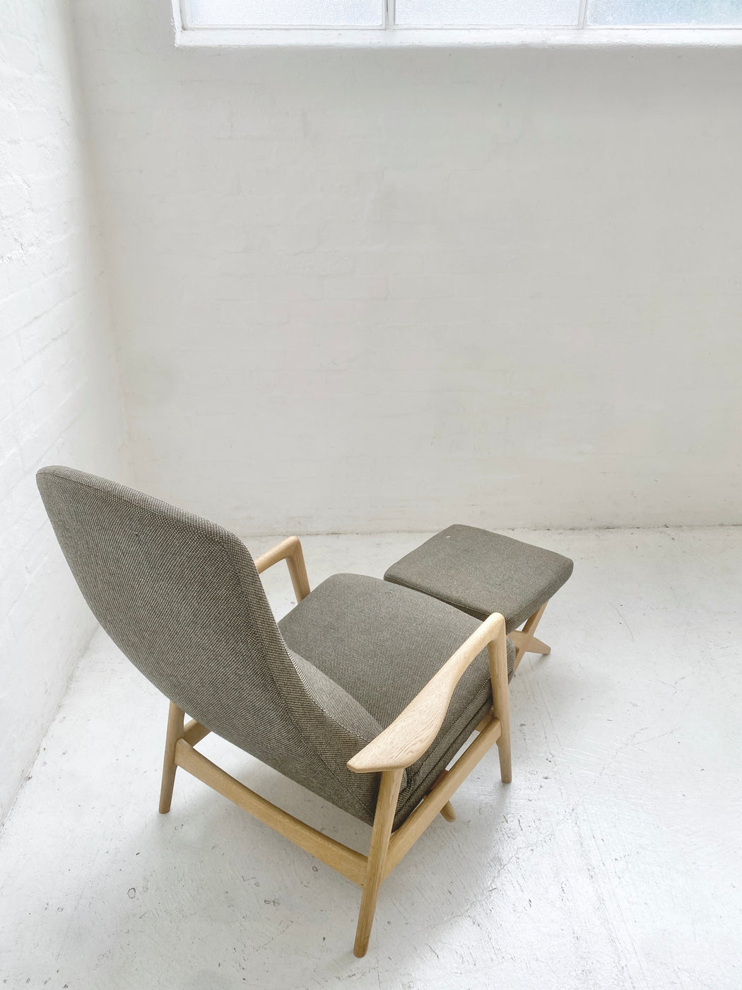 Folke Ohlsson Recliner & Footstool