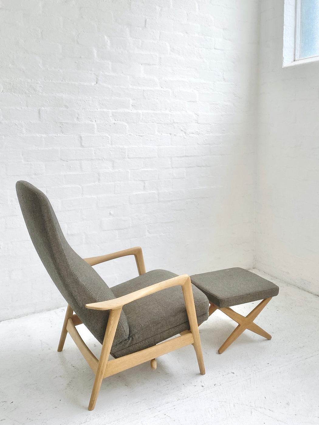 Folke Ohlsson Recliner & Footstool