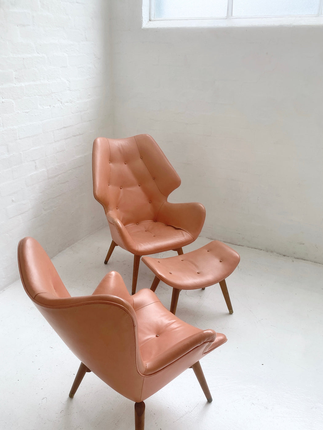 Grant Featherston 'Contour' Suite