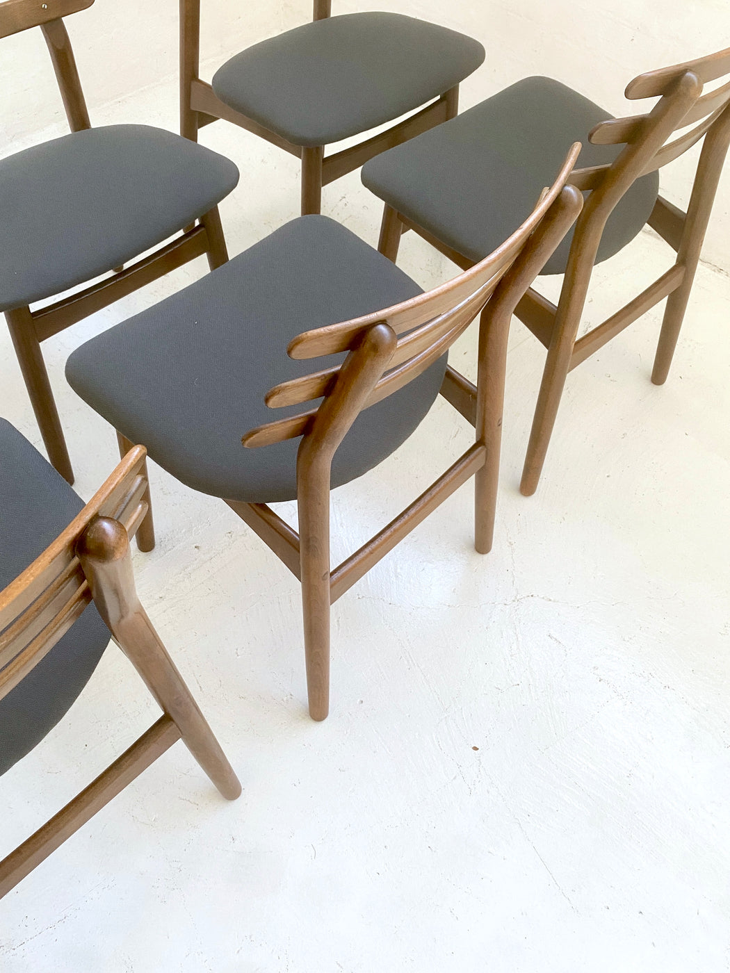 Poul Volther 'Model J48' Chairs