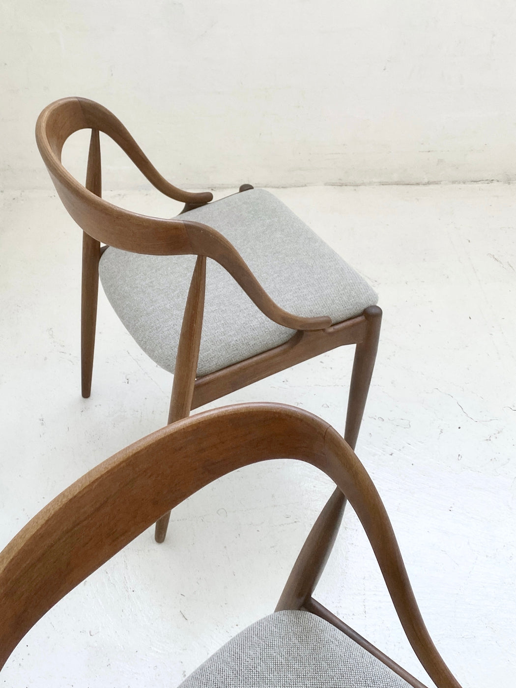Johannes Andersen 'Model 16' Dining Chairs