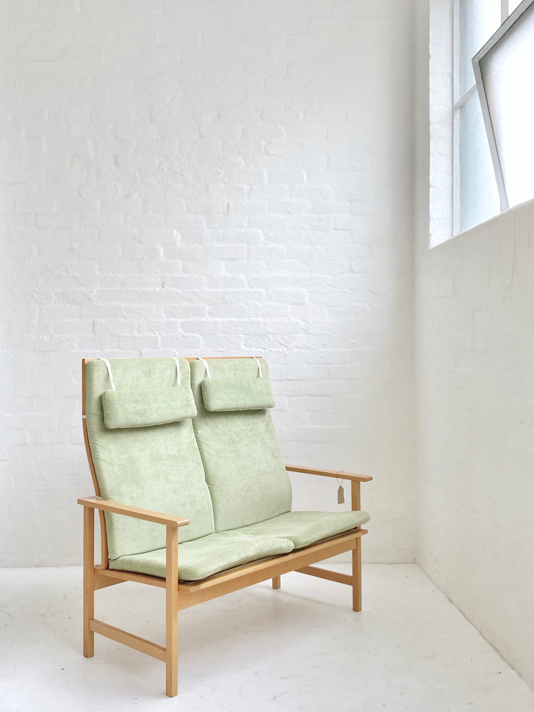 Børge Mogensen ‘Model 2260’ Settee