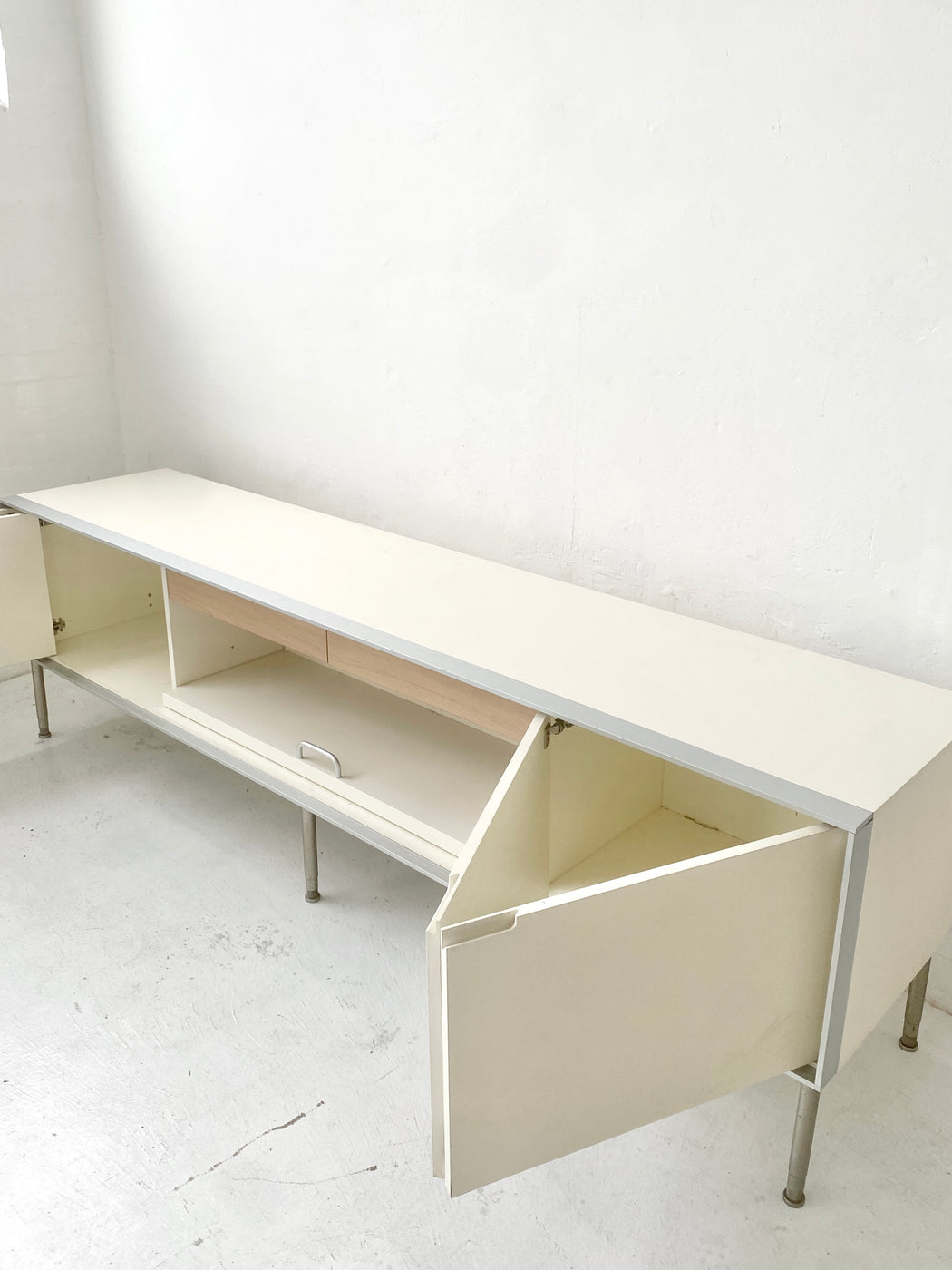 Antonio Citterio 'Domus' Sideboard