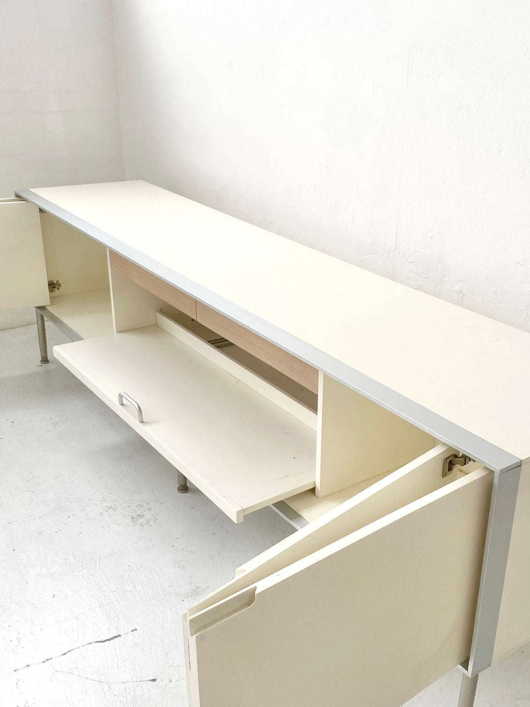 Antonio Citterio 'Domus' Sideboard