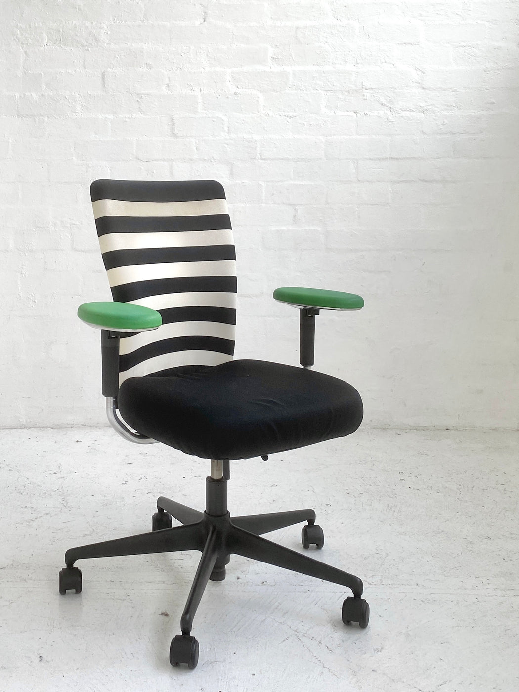 Antonio Citterio 'T' Task Chair