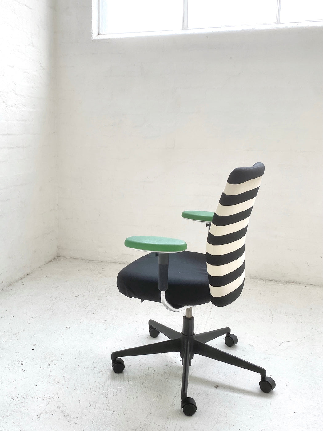 Antonio Citterio 'T' Task Chair