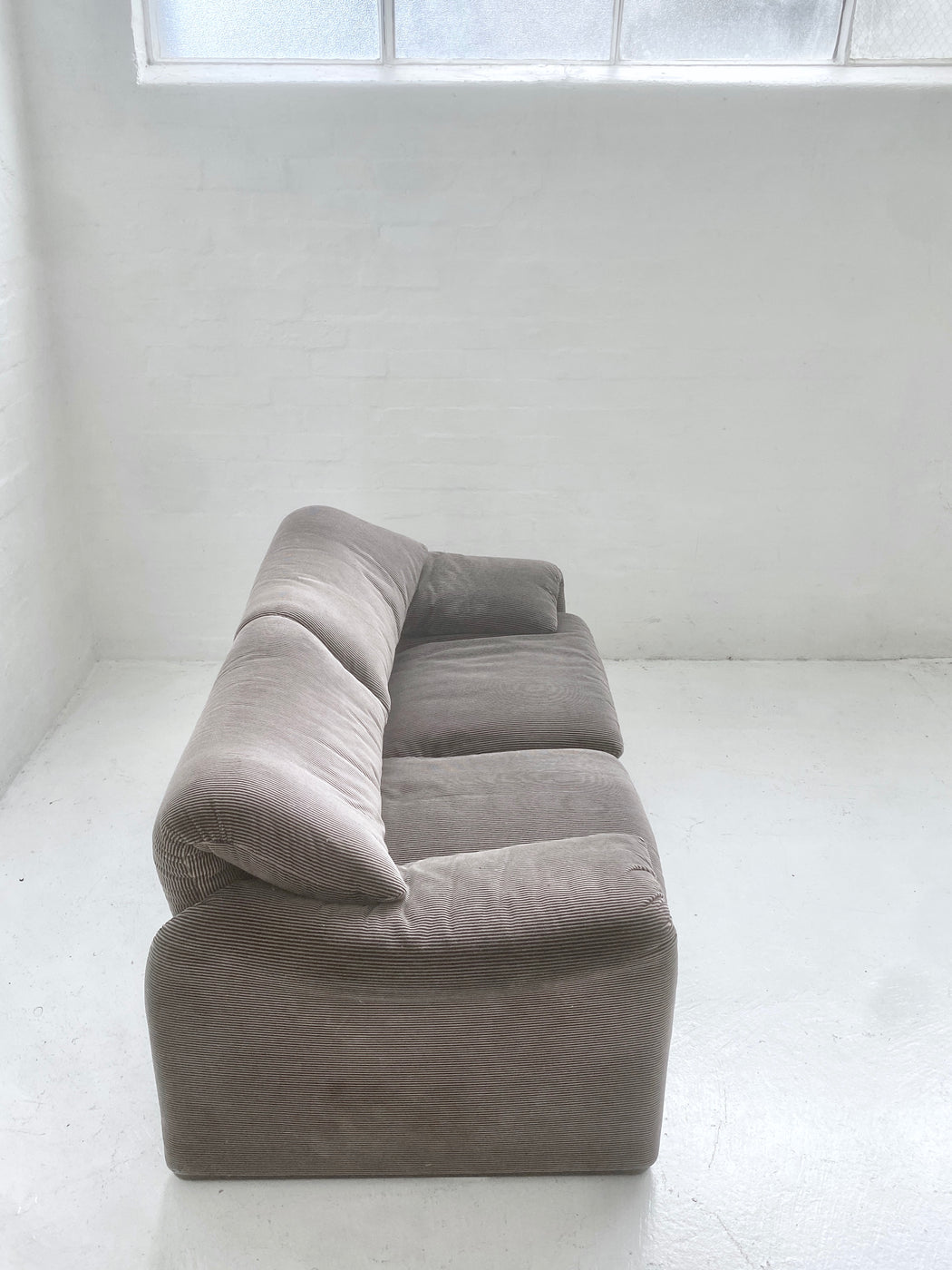 Vico Magistretti 'Maralunga' Sofa