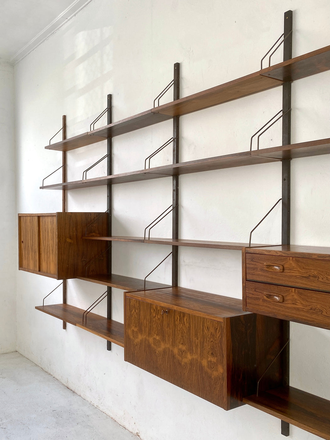 Poul Cadovius Rosewood 'Royal System'
