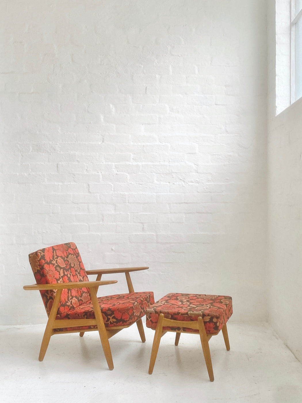 Hans J. Wegner GE240 'Cigar' Chair & Footstool