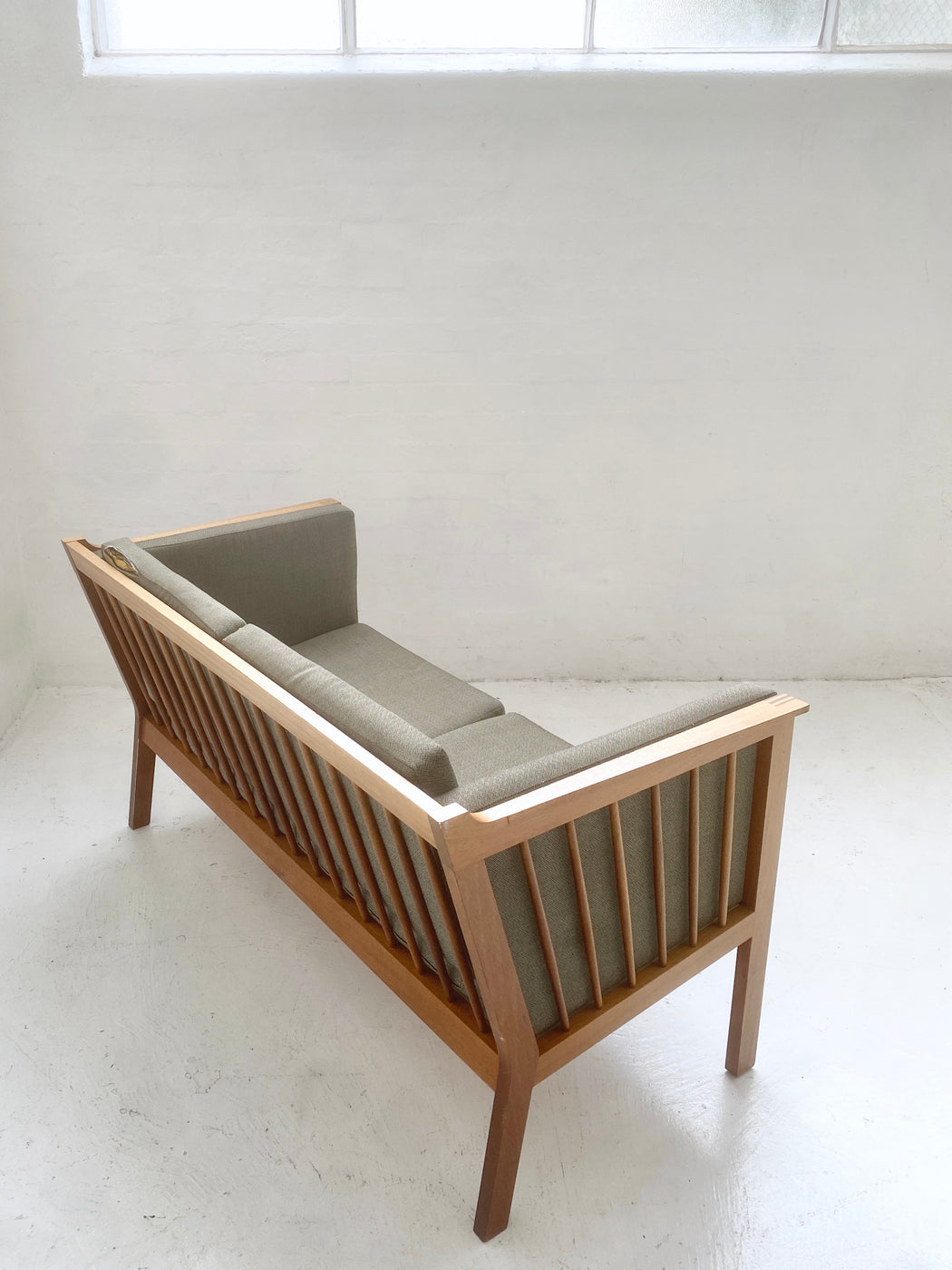 Christian Hvidt 'Model 452' Settee