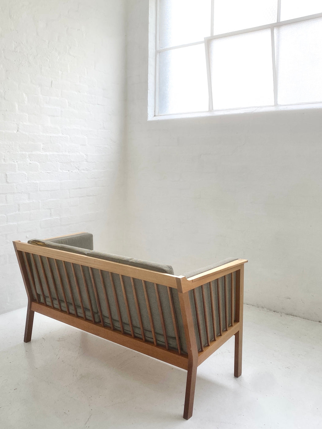 Christian Hvidt 'Model 452' Settee