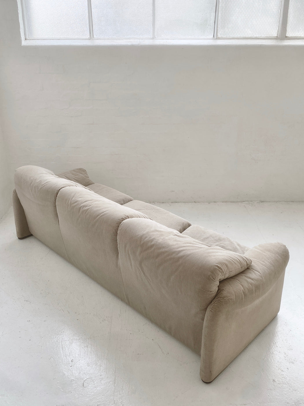 Vico Magistretti 'Maralunga' Sofa