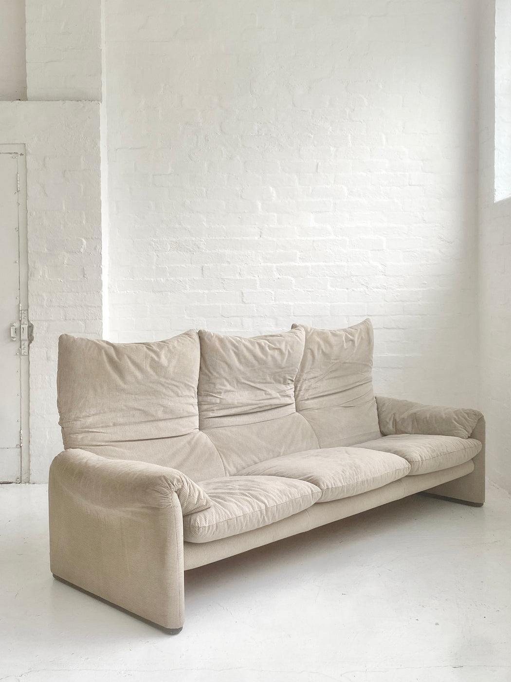 Vico Magistretti 'Maralunga' Sofa