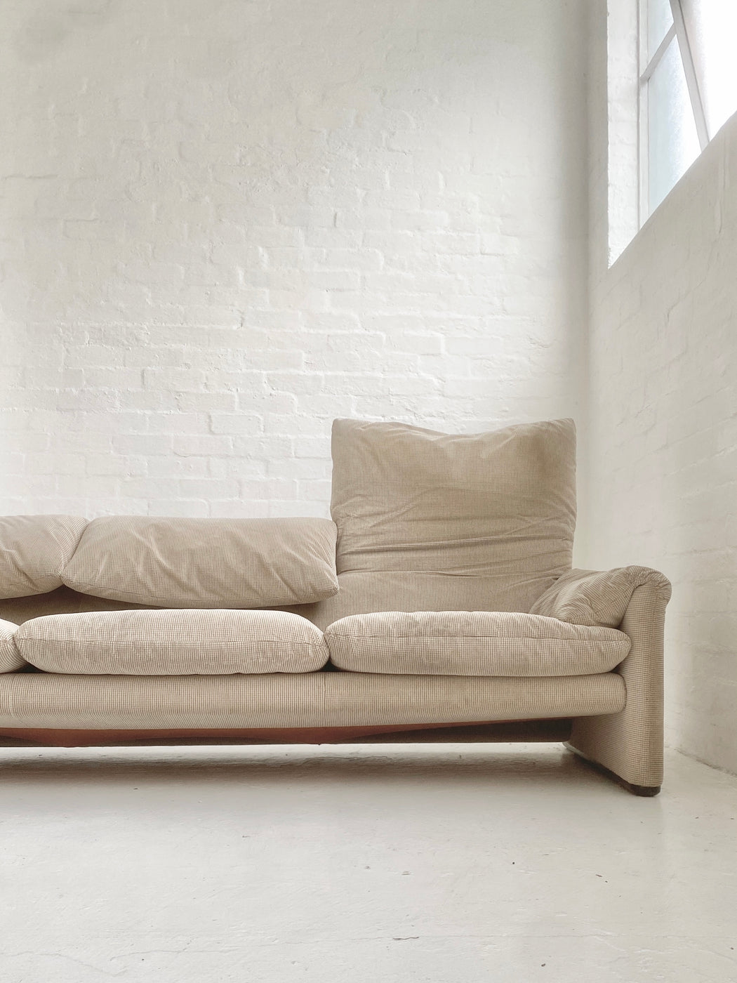 Vico Magistretti 'Maralunga' Sofa