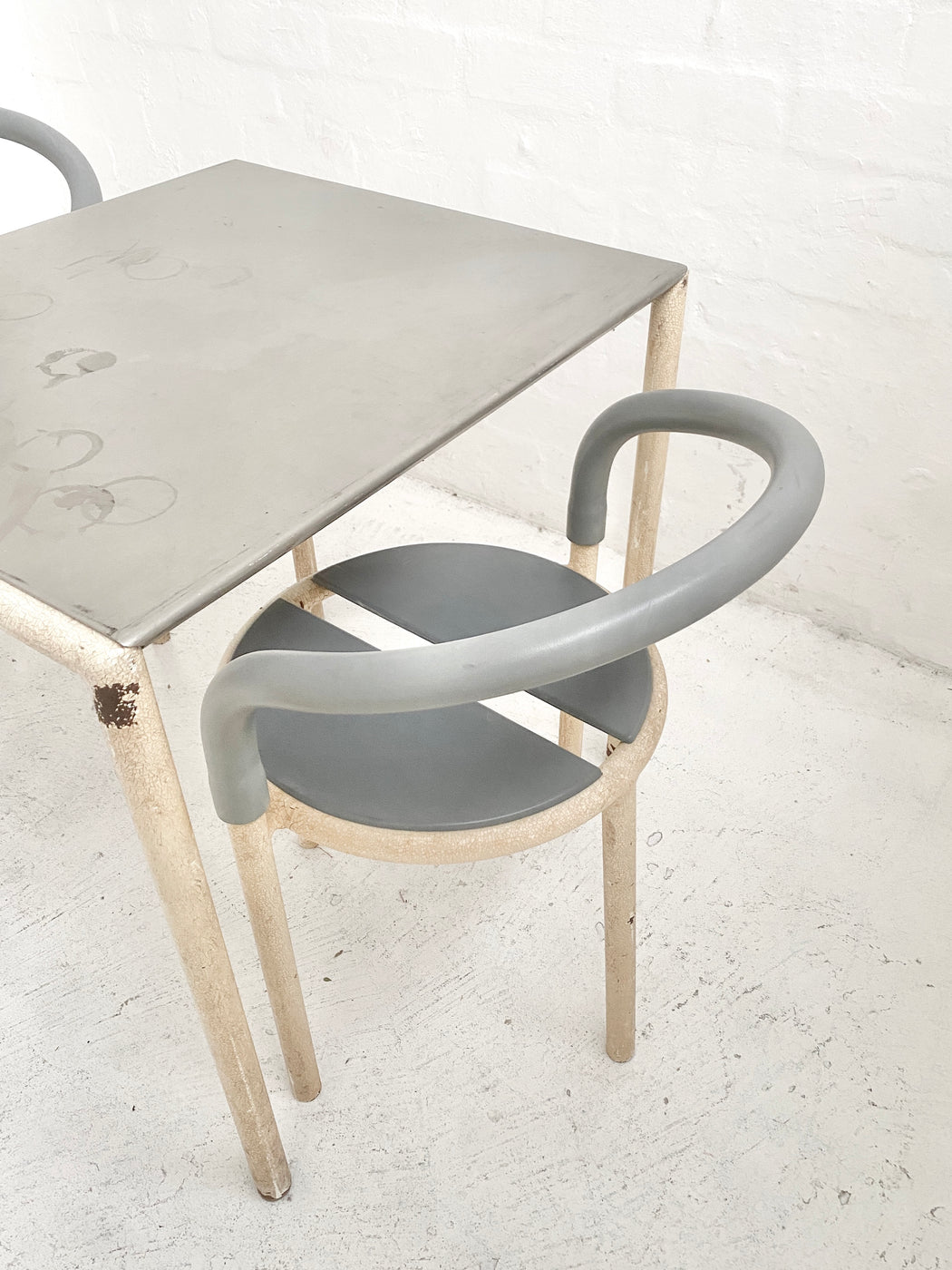 Niels Gammelgaard 'Pelikan' Cafe Setting