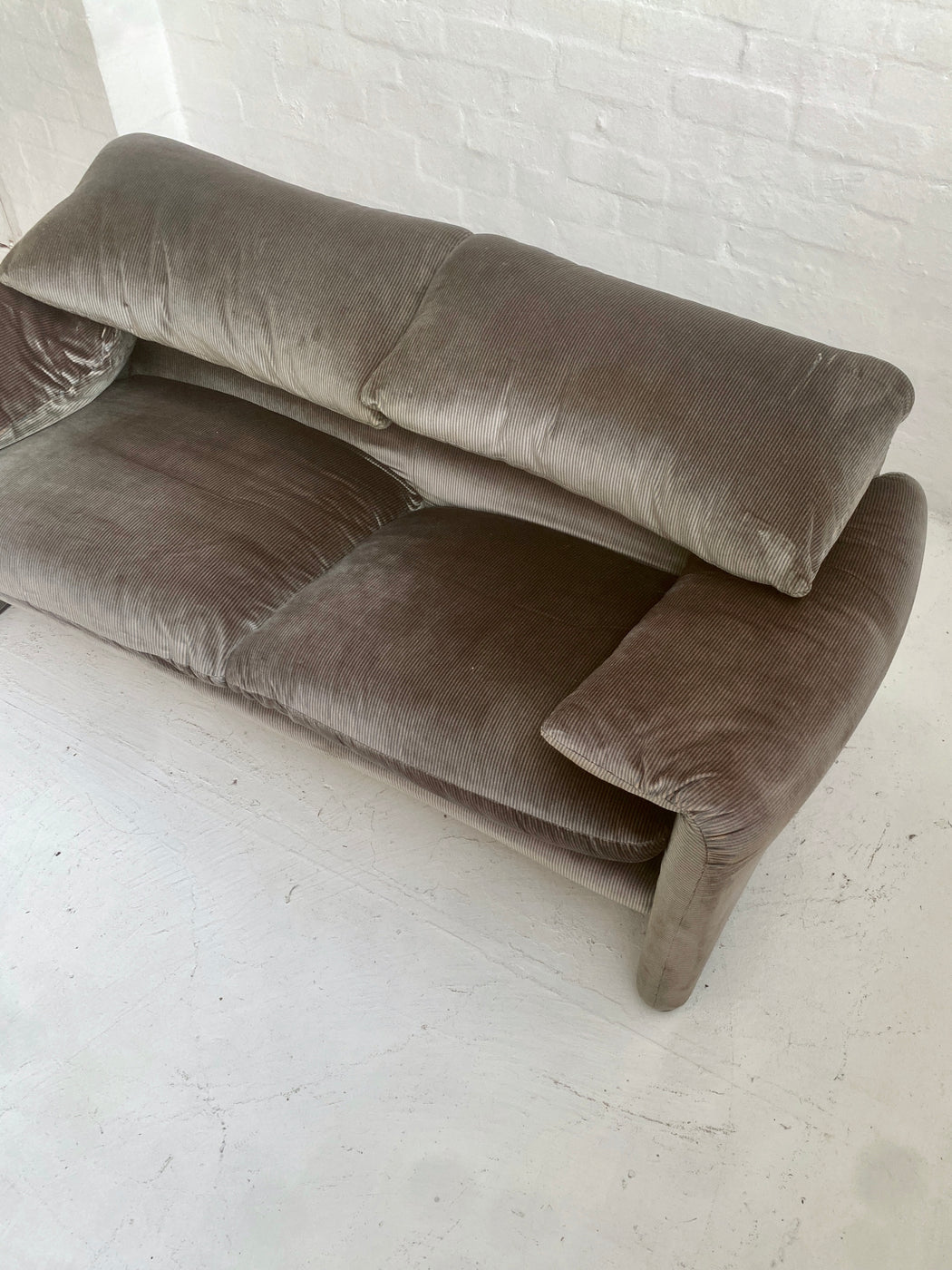 Vico Magistretti 'Maralunga' Sofa