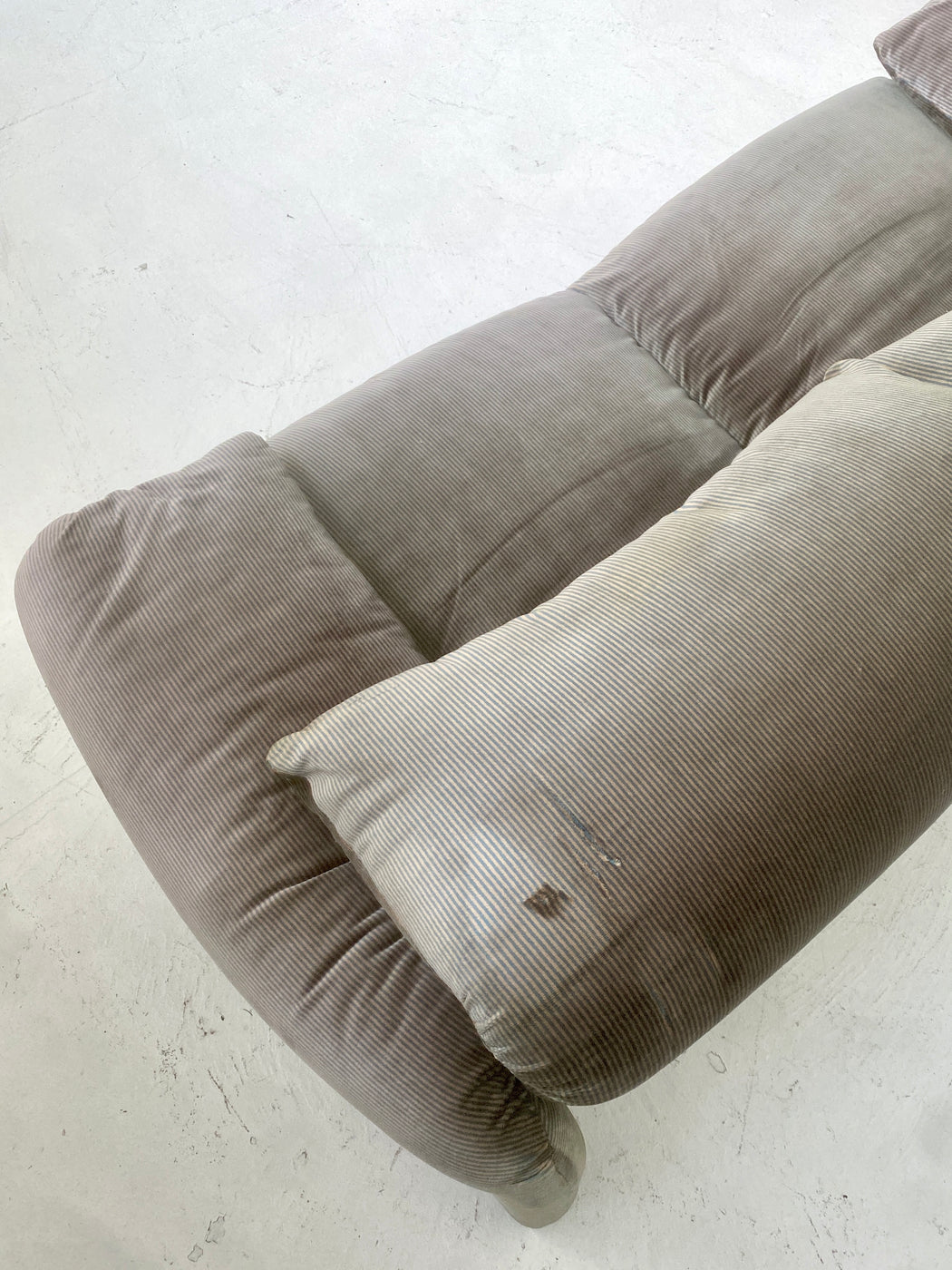 Vico Magistretti 'Maralunga' Sofa