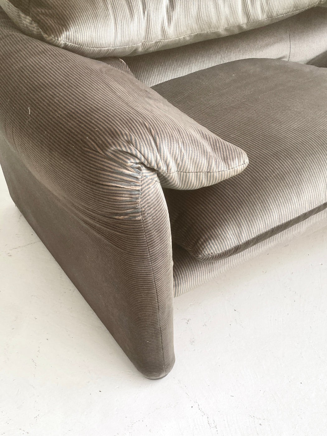 Vico Magistretti 'Maralunga' Sofa
