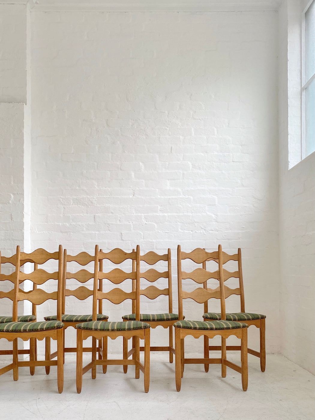 Henning Kjaernulf Chairs