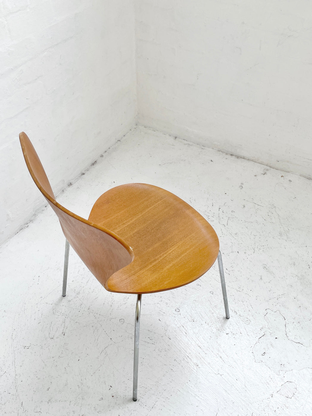Arne Jacobsen 'Series 7' Chair
