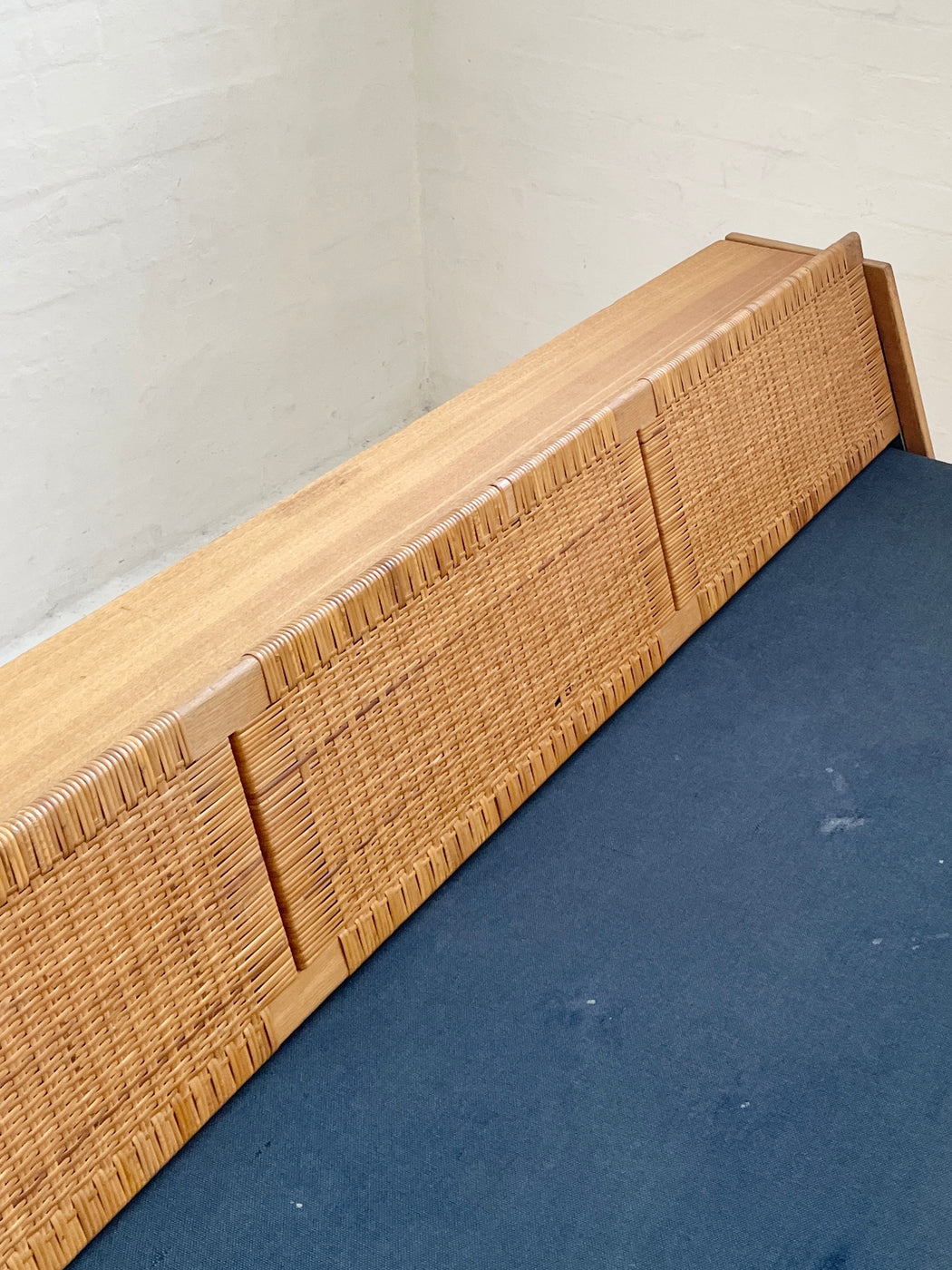 Hans J. Wegner GE258 Daybed