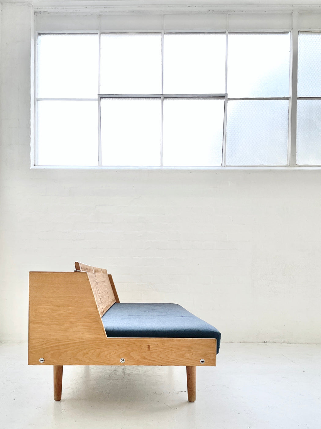 Hans J. Wegner GE258 Daybed
