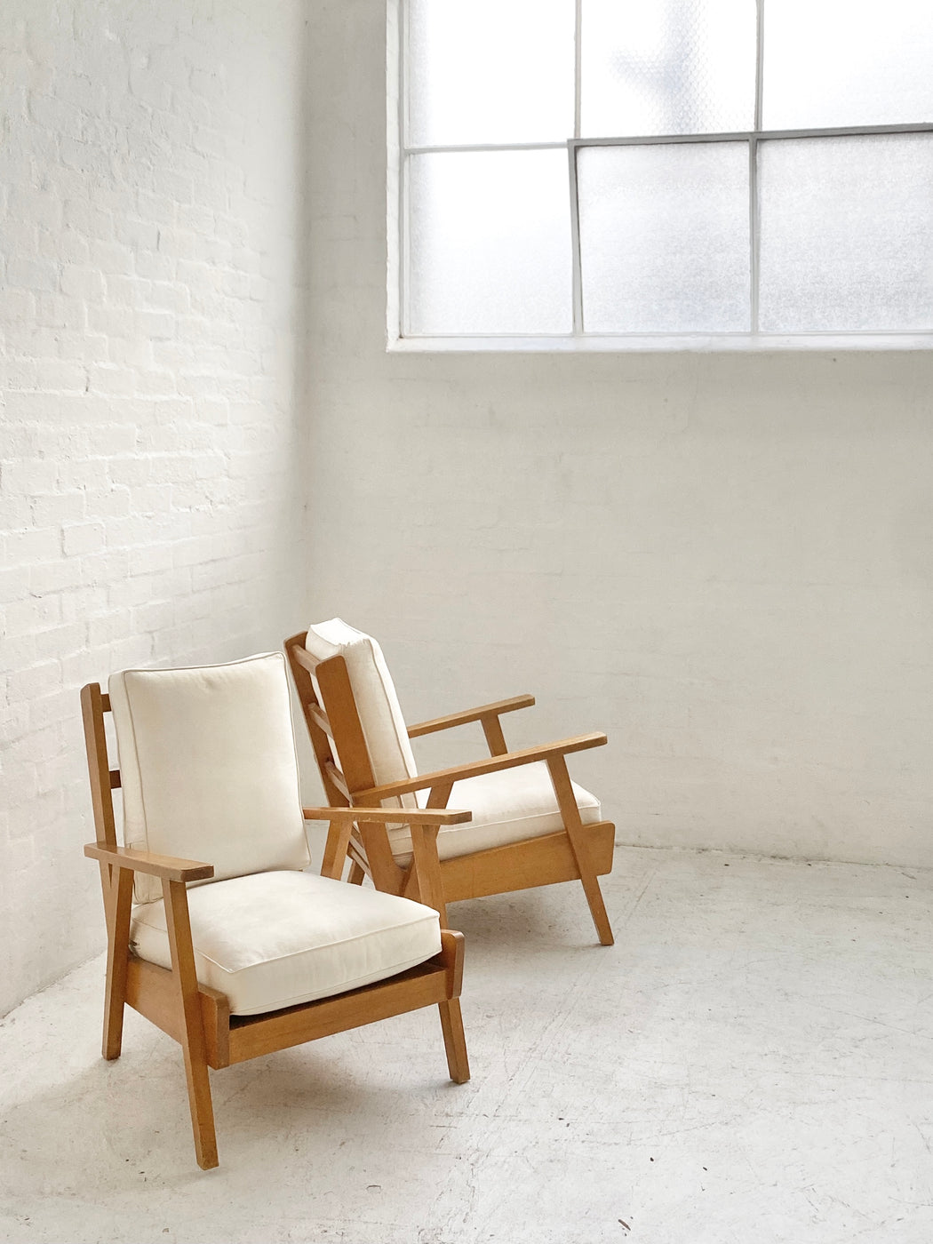 Mid-Century Lounge Chair Suite