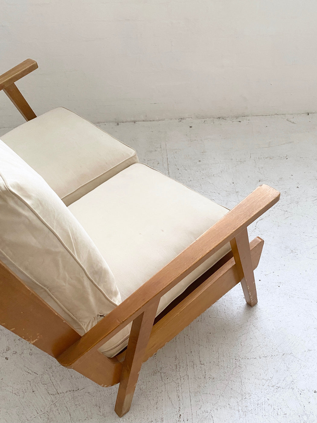Mid-Century Lounge Chair Suite