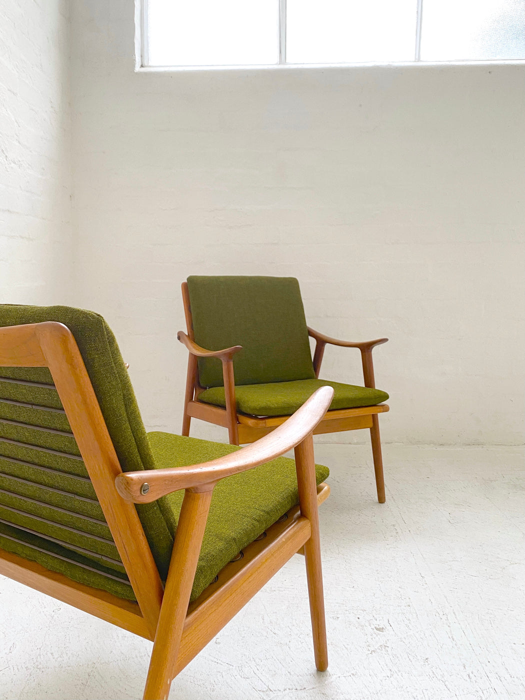 Fredrik Kayser 'Model 563' Easy Chair