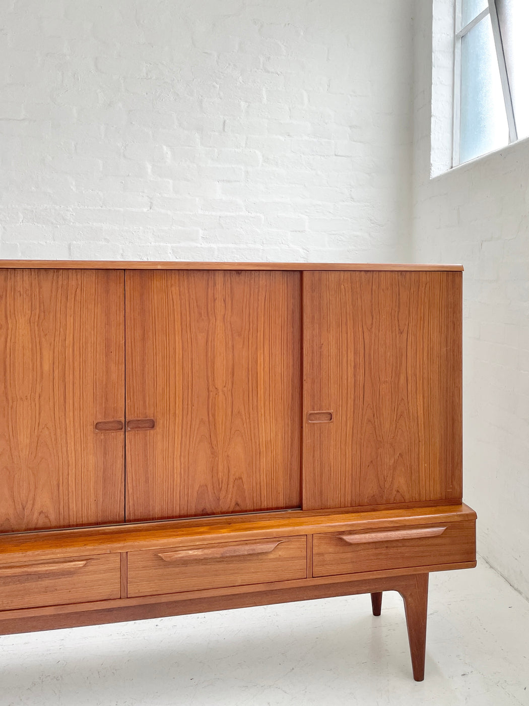 Johannes Andersen Sideboard