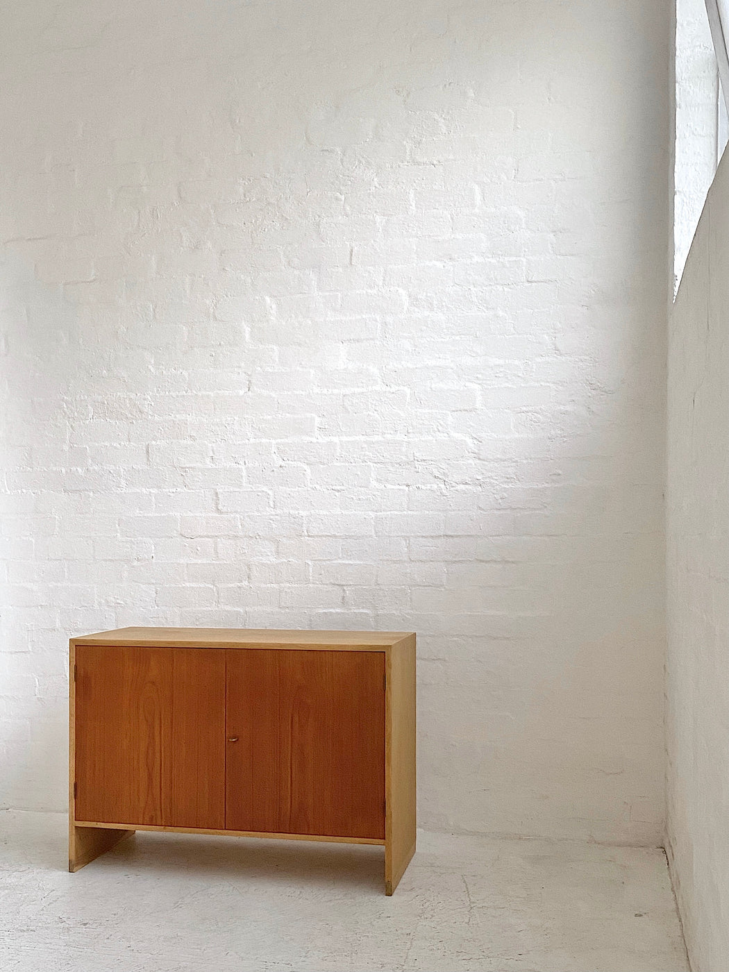 Hans J. Wegner 'RY14' Cabinet