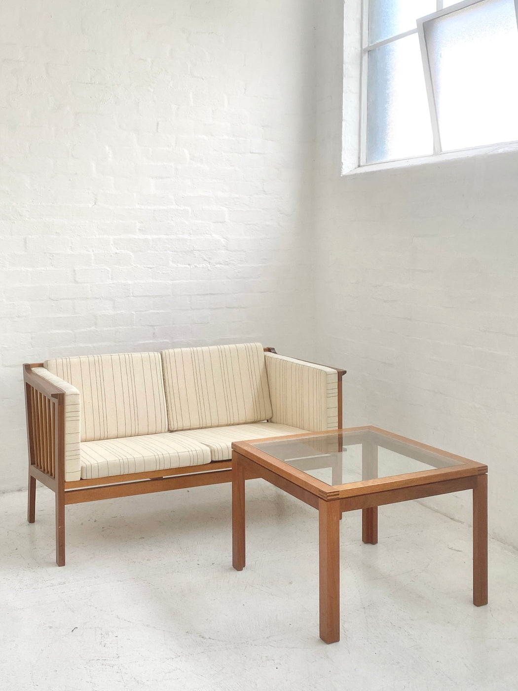 Christian Hvidt 'Model 452' Settee