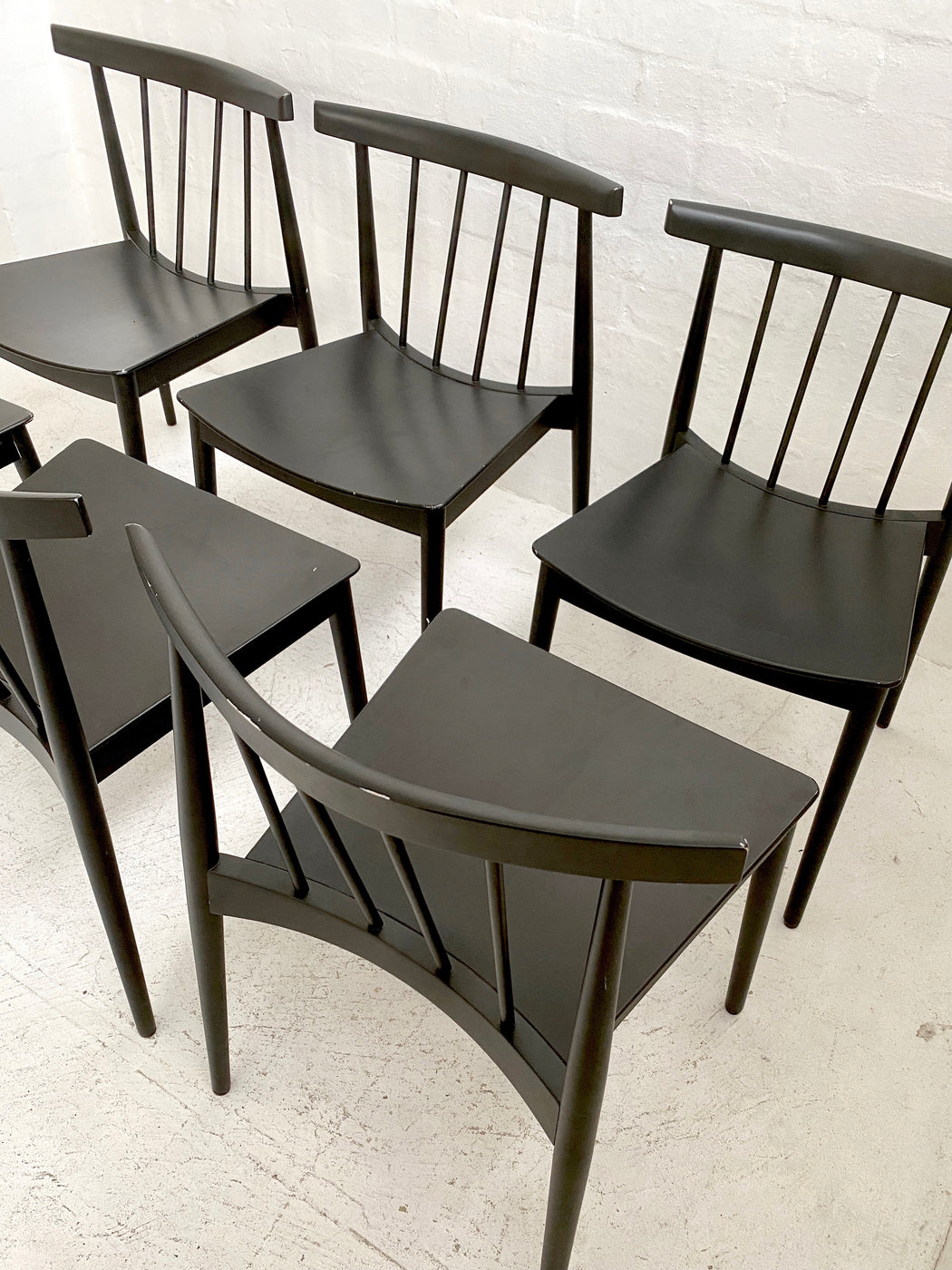 Lievore Altherr Molina ‘Smile’ Chairs