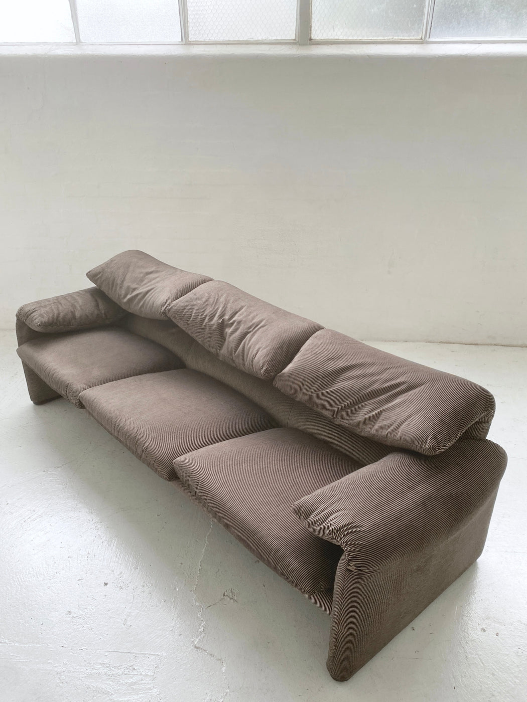 Vico Magistretti 'Maralunga' Sofa