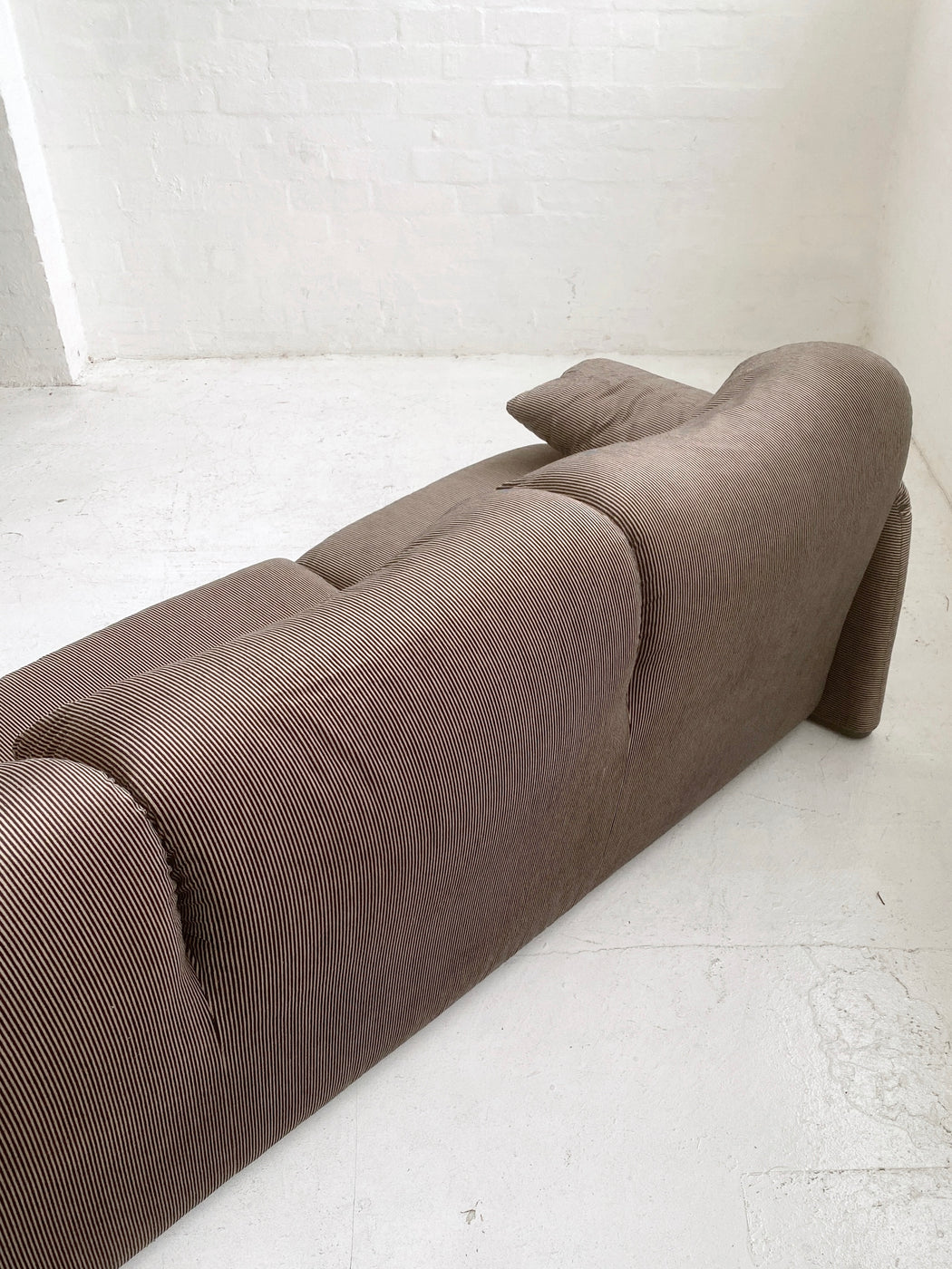 Vico Magistretti 'Maralunga' Sofa