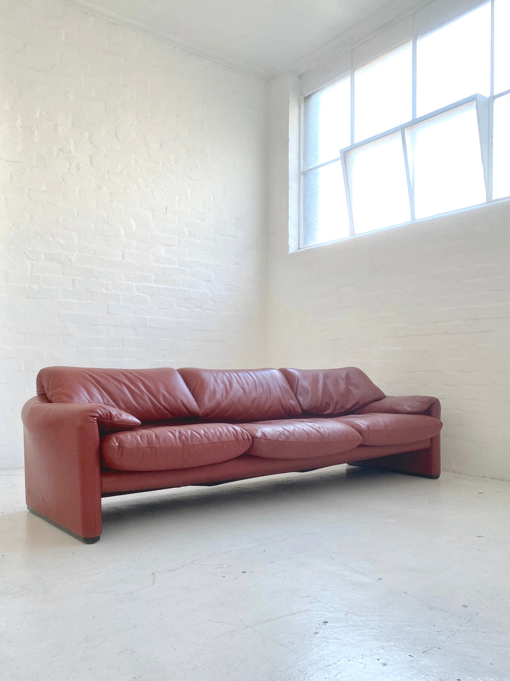 Vico Magistretti 'Maralunga' Sofa