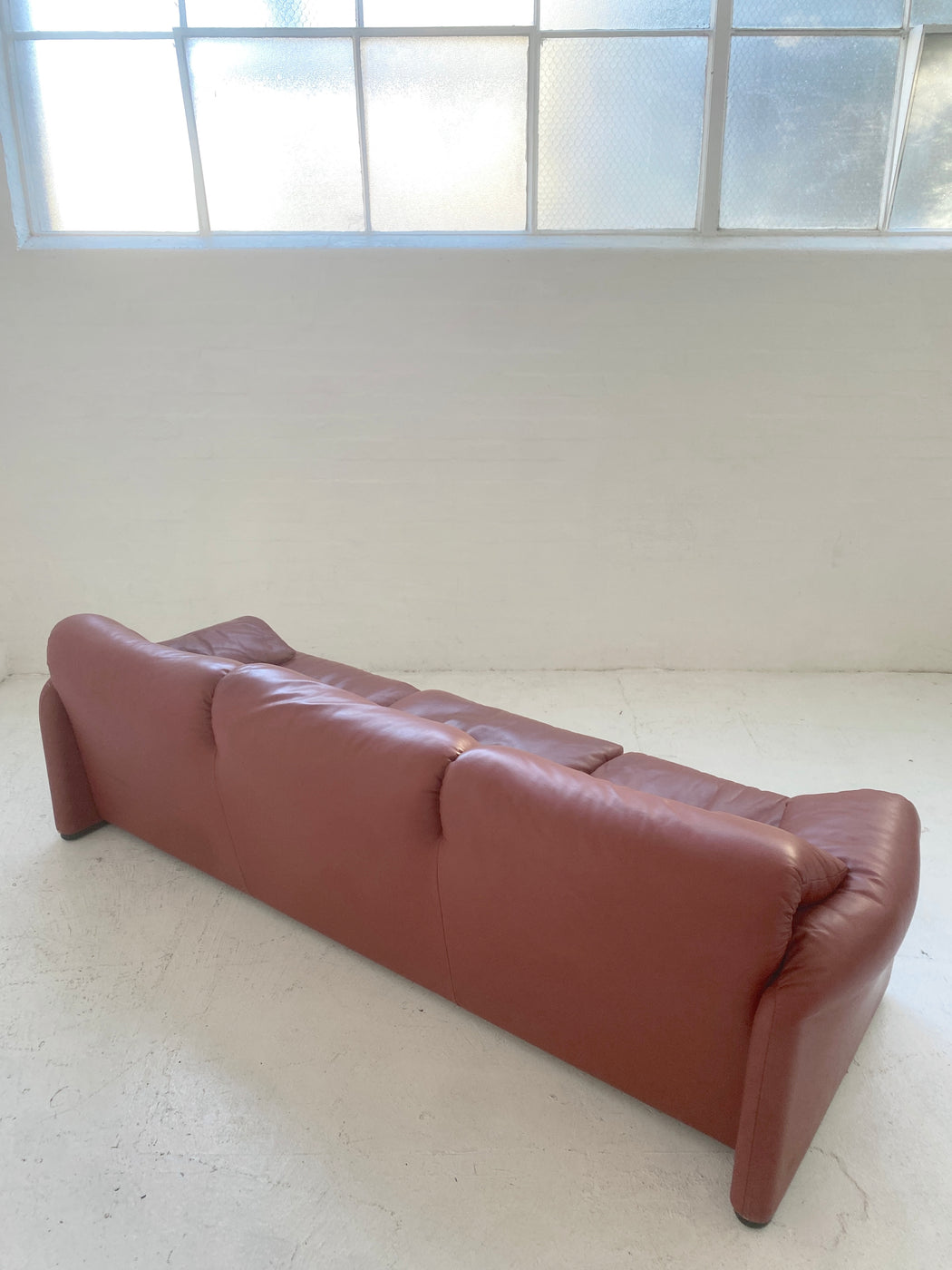 Vico Magistretti 'Maralunga' Sofa